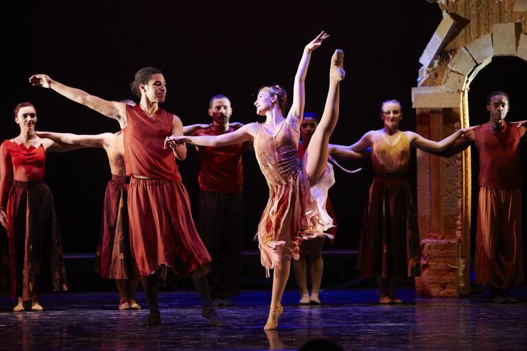 UNLV students rehearse a dance performance.