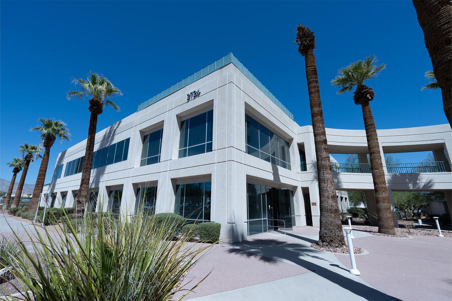 Exterior view of the UNLV Health Plastic Surgery Clinic